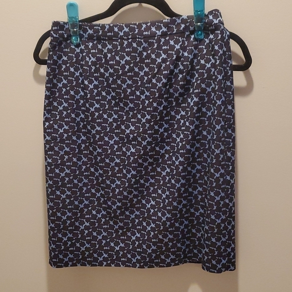 HALOGEN skirt Size 2